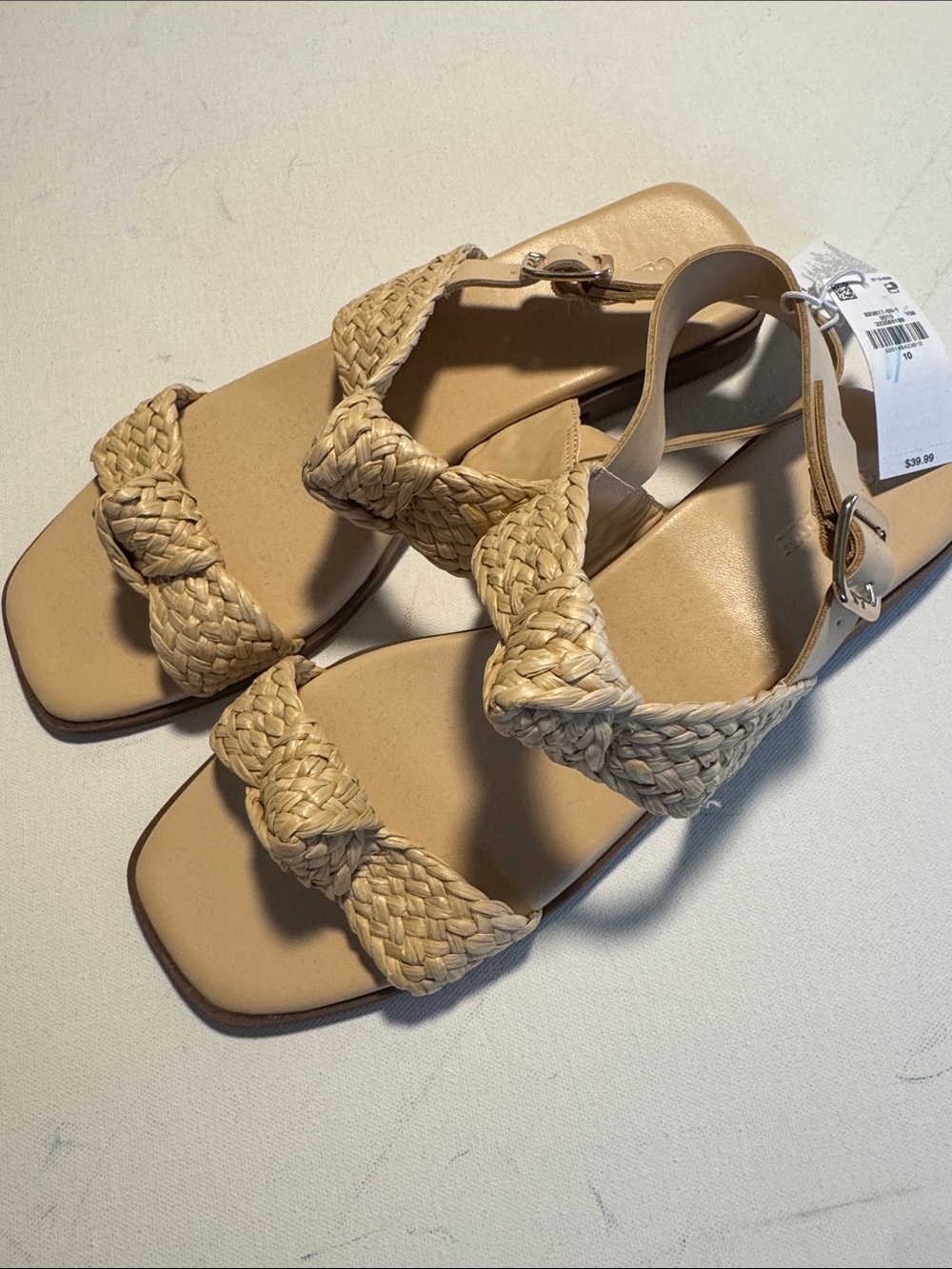 Tan Sandals Womens 10 Old Navy